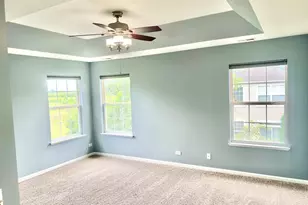 731 S Jade Ln, Round Lake, IL 60073 - Photo 17