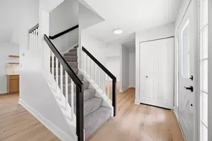 1359 Auburn Ave, Naperville, IL 60565 - Photo 11
