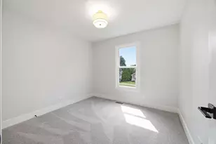 1359 Auburn Ave, Naperville, IL 60565 - Photo 17