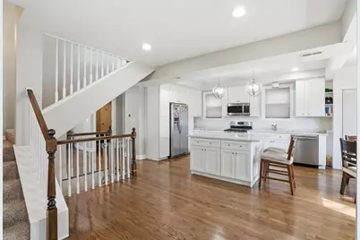 2923 N New England Avenue, Chicago, IL 60634 - Photo 7