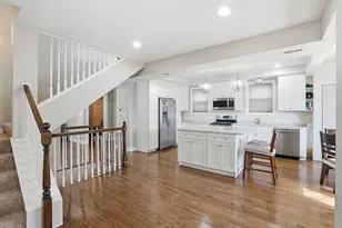 2923 N New England Ave, Chicago, IL 60634 - Photo 7