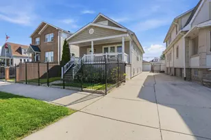 2923 N New England Ave, Chicago, IL 60634 - Photo 1