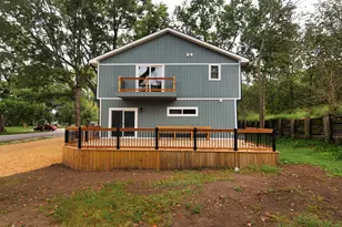 12 N Adams St, Oswego, IL 60543 - Photo 3