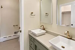 725 Birchwood Rd, Frankfort, IL 60423 - Photo 11