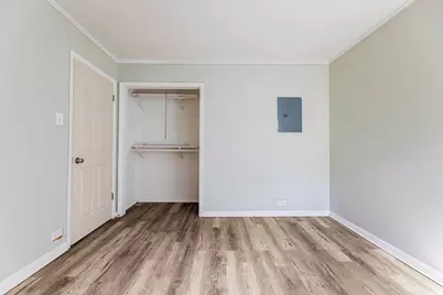 8022 42nd Street, Lyons, IL 60534 - Photo 11