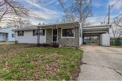 1316 S State Street, Champaign, IL 61820 - Photo 1