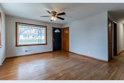 1316 S State Street, Champaign, IL 61820 - Photo 3