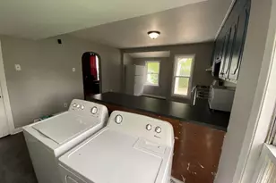 103 E Church St, Champaign, IL 61820 - Photo 5
