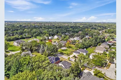 351 Willowood Lane, Willowbrook, IL 60527 - Photo 15