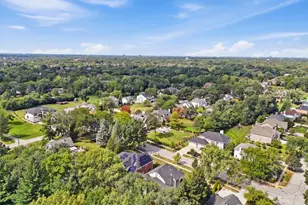 351 Willowood Ln, Willowbrook, IL 60527 - Photo 15