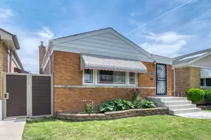 4825 S Keating Ave, Chicago, IL 60632 - Photo 3