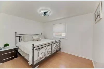 4825 S Keating Avenue, Chicago, IL 60632 - Photo 17