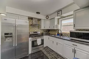 4825 S Keating Ave, Chicago, IL 60632 - Photo 9
