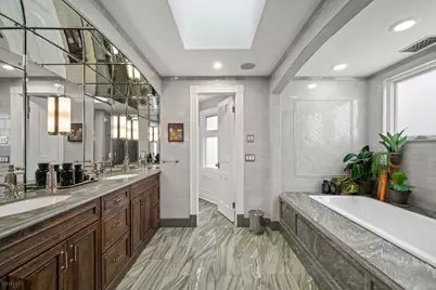 2831 N Pine Grove Avenue, Chicago, IL 60657 - Photo 45