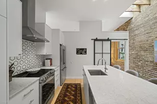 2831 N Pine Grove Ave, Chicago, IL 60657 - Photo 63