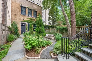 2831 N Pine Grove Ave, Chicago, IL 60657 - Photo 55