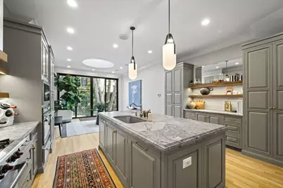 2831 N Pine Grove Avenue, Chicago, IL 60657 - Photo 21