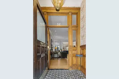 2831 N Pine Grove Avenue, Chicago, IL 60657 - Photo 3