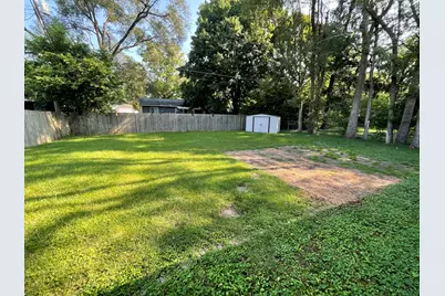 1902 W Kirby Avenue, Champaign, IL 61821 - Photo 9