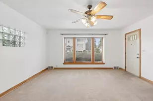 8028 42nd Ct, Lyons, IL 60534 - Photo 7