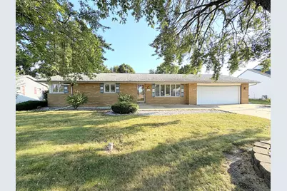 2148 E 3000 Road N, Bourbonnais, IL 60914 - Photo 1