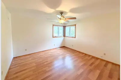 2148 E 3000 Road N, Bourbonnais, IL 60914 - Photo 23