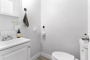 4607 S Wallace St, Chicago, IL 60609 - Photo 7