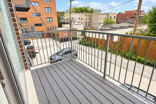 243 E 31st St, Chicago, IL 60616 - Photo 15