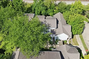 6374 Nugget Cir, Hanover Park, IL 60133 - Photo 25