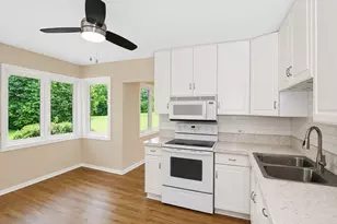 7N435 Linden Ave, Medinah, IL 60157 - Photo 13