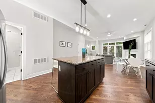 1314 N Cleveland Ave, Chicago, IL 60610 - Photo 13