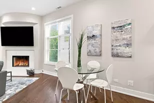 1314 N Cleveland Ave, Chicago, IL 60610 - Photo 9