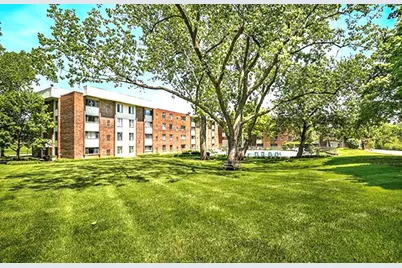 841 N York Road #128, Elmhurst, IL 60126 - Photo 9