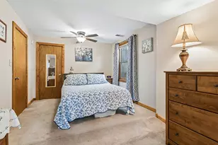 421 Thornton St, Lockport, IL 60441 - Photo 9