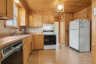1604 E Jackson St, Bloomington, IL 61701 - Photo 11