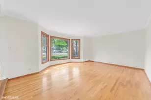 970 Ponderosa Ln, Hoffman Estates, IL 60010 - Photo 7