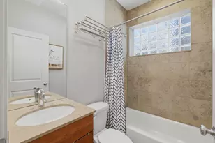 1920 W Diversey Pkwy, Chicago, IL 60614 - Photo 25