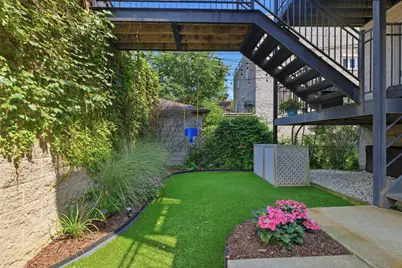 1920 W Diversey Parkway #1, Chicago, IL 60614 - Photo 29