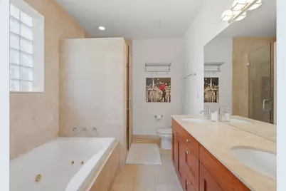 1920 W Diversey Parkway #1, Chicago, IL 60614 - Photo 15