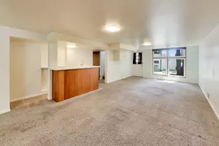 9039 Niles Center Rd, Skokie, IL 60076 - Photo 23