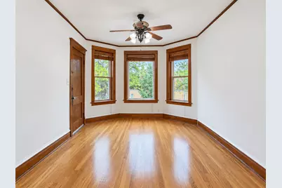 1438 N Central Park Avenue, Chicago, IL 60651 - Photo 3