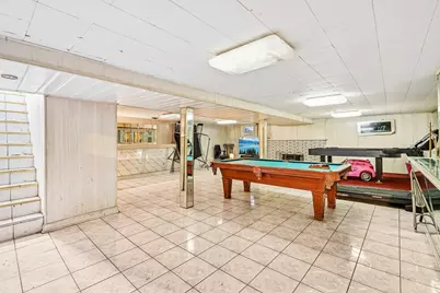 [Address not provided], Lincolnwood, IL 60712 - Photo 13