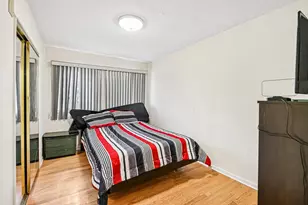 [Address not provided], Lincolnwood, IL 60712 - Photo 9