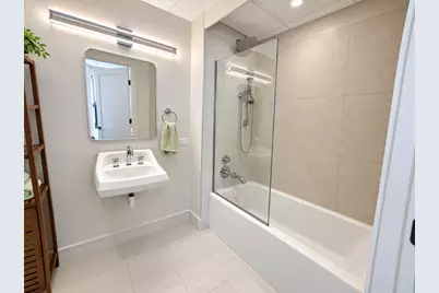 1810 N Wells Street #206, Chicago, IL 60614 - Photo 3