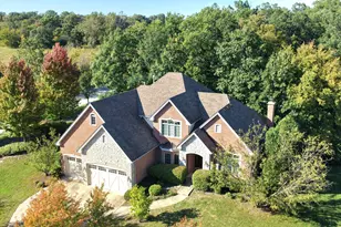 20228 Oakwood Dr, Mokena, IL 60448 - Photo 1