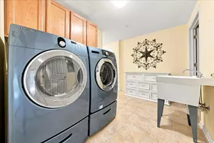 2503 Oak Dr, West Dundee, IL 60118 - Photo 13
