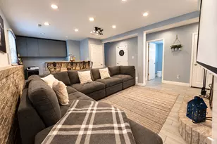 1705 Corregidor St, Joliet, IL 60435 - Photo 9