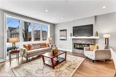 2536 N 72nd Court #2S, Elmwood Park, IL 60707 - Photo 9