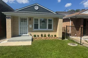 10042 S Princeton Ave, Chicago, IL 60628 - Photo 3