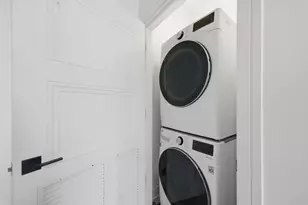 4230 W Belmont Ave, Chicago, IL 60641 - Photo 21
